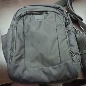 PacSafe Metrosafe LS250 Anti-Theft Shoulder Bag, Black